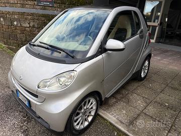 Smart ForTwo 1000 52 kW coupé limited two