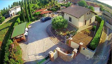 Villa a Latina