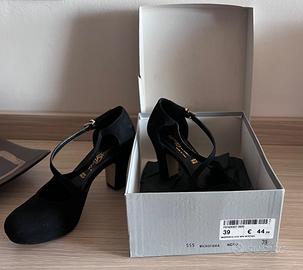 Scarpe con il tacco
