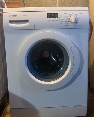 Lavatrice Bosch Serie 2 WAE20037IT 7kg A+++