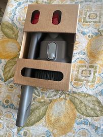 Dyson bocchetta spazi stretti e sporco difficile