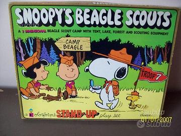 Gioco di societa' Snoopy's Beagle Scouts Play Set