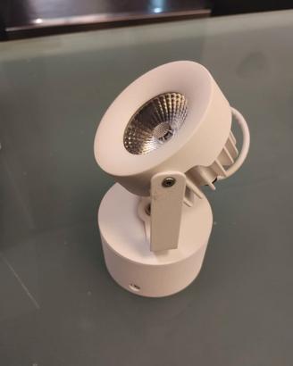 4 faretti  led 10 w 3000°k