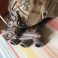 casco militare da collezione 