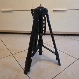 Treppiede per videoproiettore supporto