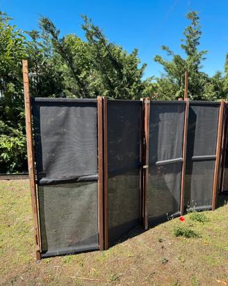 Paravento da giardino con rete ombreggiante