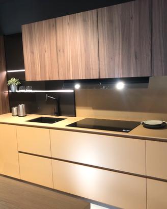 Cucina a prezzo di fabbrica ne nostro  magazzino