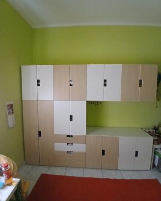 Armadio Ikea Stuva + Scrivania Ikea Pahl