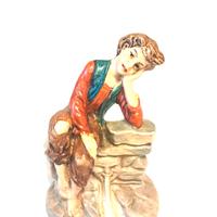 Presepe 10 cm pastore seduto alla FONTE CARTAPESTA