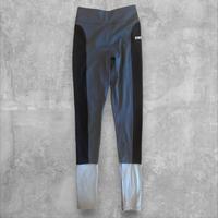 Leggings neri e grigi