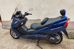 Suzuki Burgman 400 