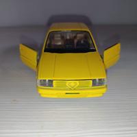 Alfa Romeo 33 1/24 Burago Bburago Vintage