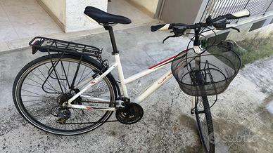 Bici City-Trekking Orbea Donna Cambio Shimano + Ce