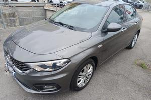 FIAT Tipo 1.4 Easy Open edition