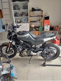 Husqvarna svartpilen 401