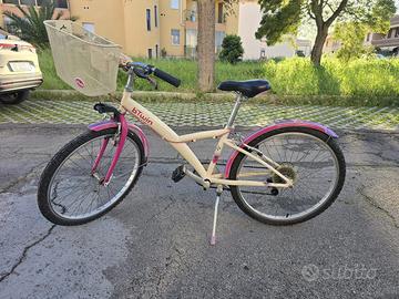 Bicicletta ragazza