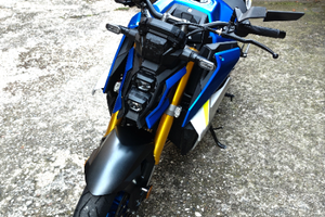 Suzuki Gsx S 1000