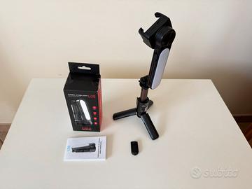 Gimbal Stabilizer L09 con luce e telecomando