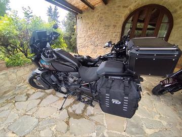 Pan America 1250