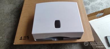 Portasalviette da bagno con chiave