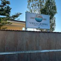 Villa con piscina torre di pescopagano