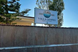 Villa con piscina torre di pescopagano