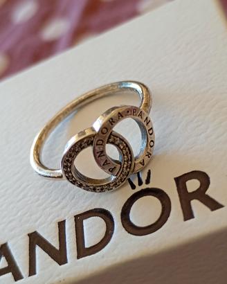 Pandora anello misura 54