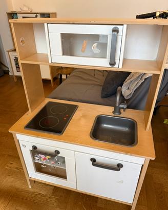 Cucina ikea legno bimbi