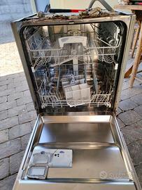 Lavastoviglie Whirlpool MODELLO: WP 75