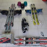 Diverse misure di sci e scarponi   Scarponi n. 43.