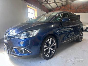 Renault Scenic Scénic dCi 8V 110 CV EDC Energy Bos