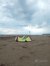 Kite naish pivot 12m