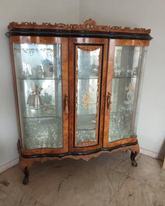 vetrinetta stile Chippendale 