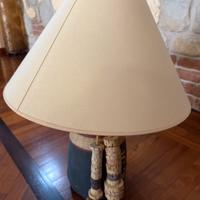 Lampada in legno