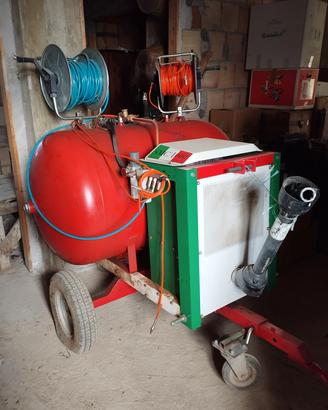 compressore per raccolta olive 