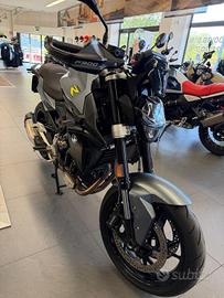 BMW F 900 R Abs