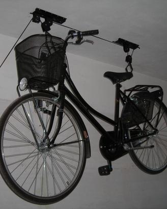 REGGI BICI DA SOFFITTO