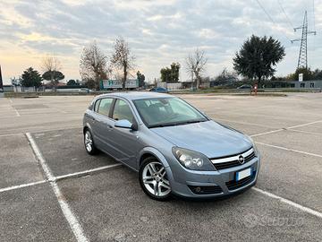 Ricambi per Opel astra H