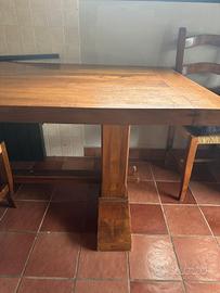 tavolo con 4 sedie