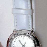 Orologio donna con cinturino bianco 