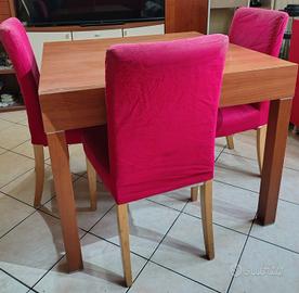 TAVOLO  ALLUNGABILE +4 SEDIE 