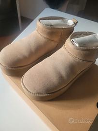 Ugg  ultra mini platform 