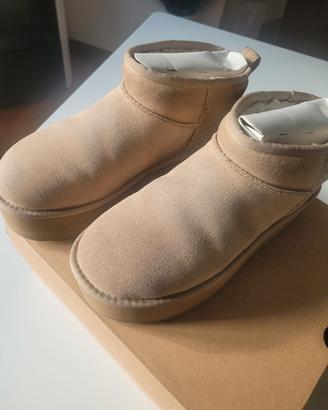 Ugg  ultra mini platform 