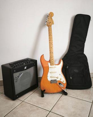 FENDER Stratocaster VINTERA  70s"  Mexico 2019