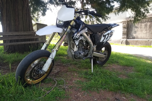 Honda crf 450 del 2006 targata