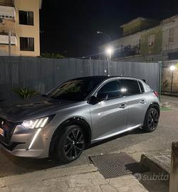 Peugeot 208 5P AM C3 -  GT PACK P. Tech 100 EAT8