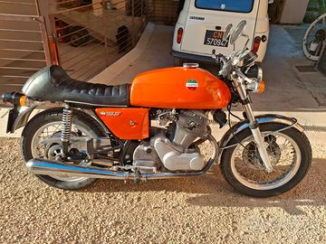 Laverda 750 SF- d 'epoca. 1974