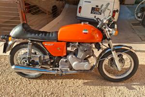 Laverda 750 SF- d 'epoca. 1974