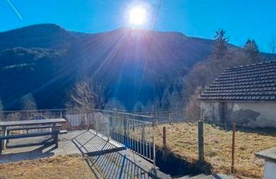 BIFAMILIARE 220mq GIARDINO VISTA GRIDONE 155k