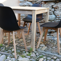 Tavolo da pranzo 80 x 80 h76 cm e 4 sedie nere